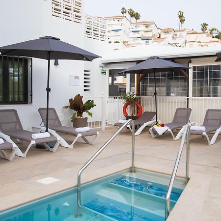 Boutique Rooms Playa Burriana เนร์คา ภายนอก รูปภาพ