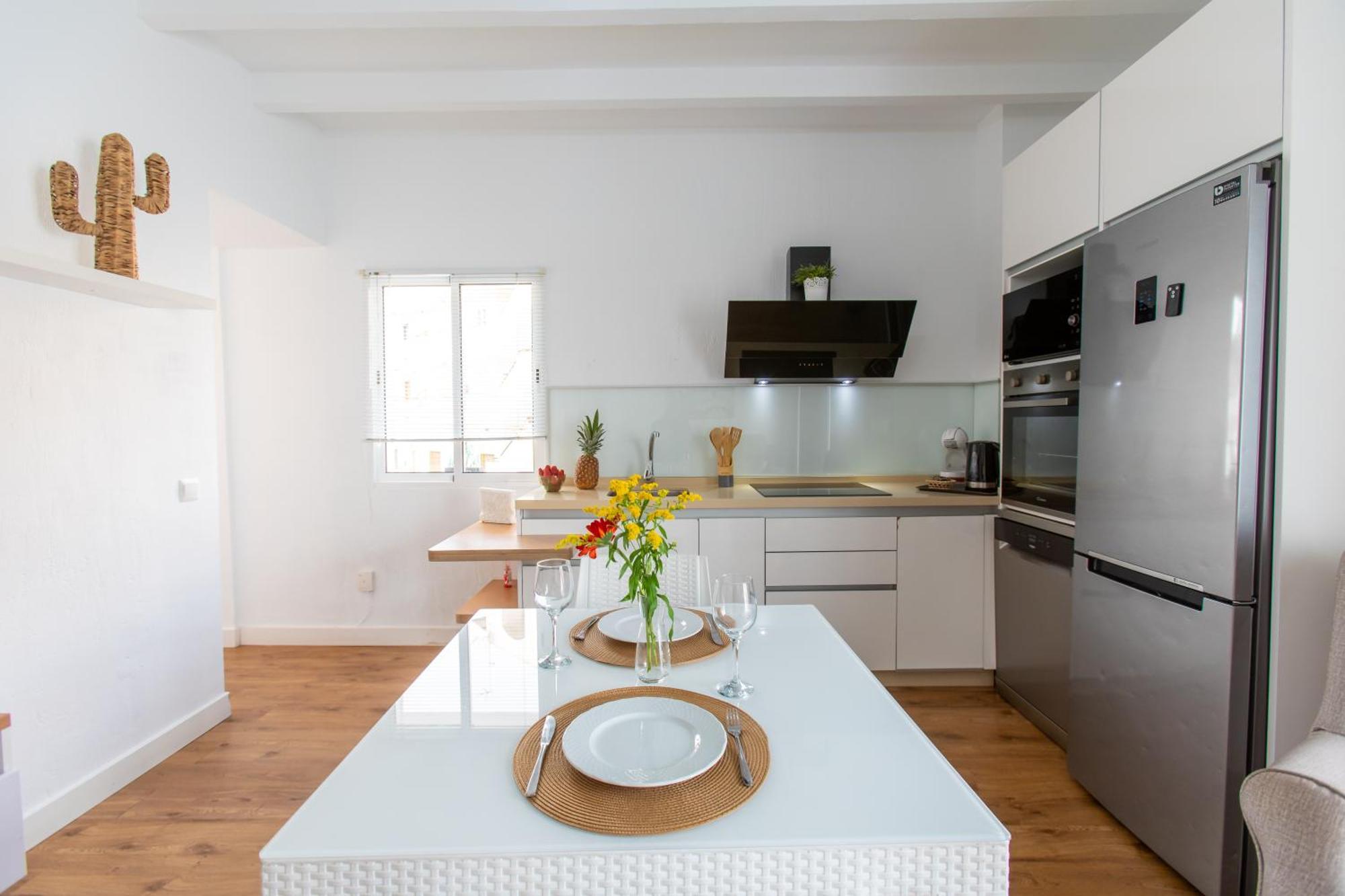 Boutique Rooms Playa Burriana เนร์คา ภายนอก รูปภาพ