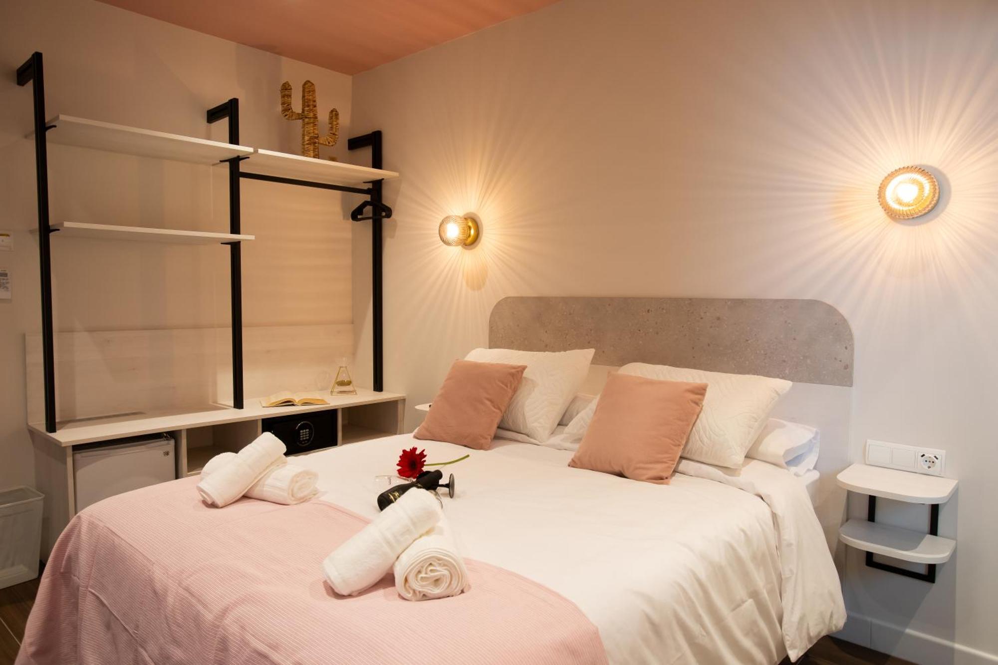 Boutique Rooms Playa Burriana เนร์คา ภายนอก รูปภาพ