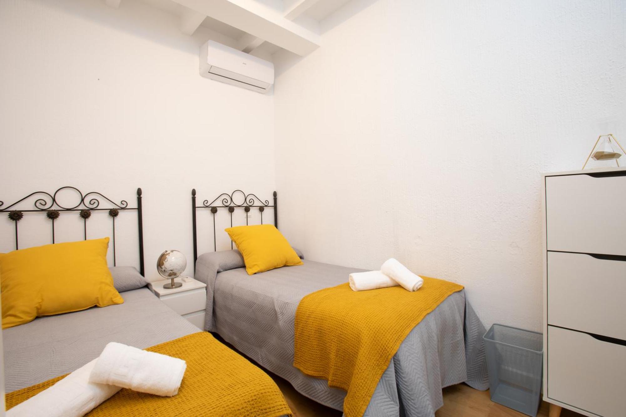 Boutique Rooms Playa Burriana เนร์คา ภายนอก รูปภาพ