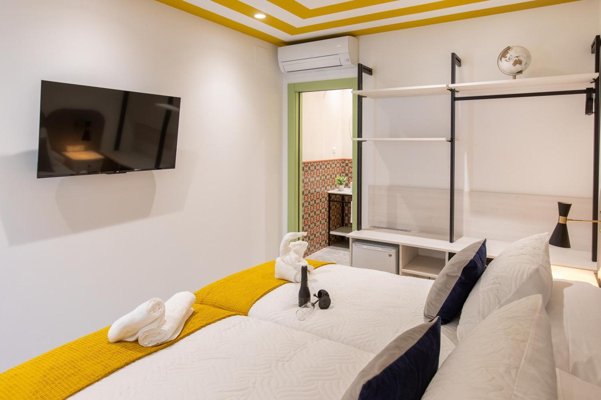 Boutique Rooms Playa Burriana เนร์คา ภายนอก รูปภาพ