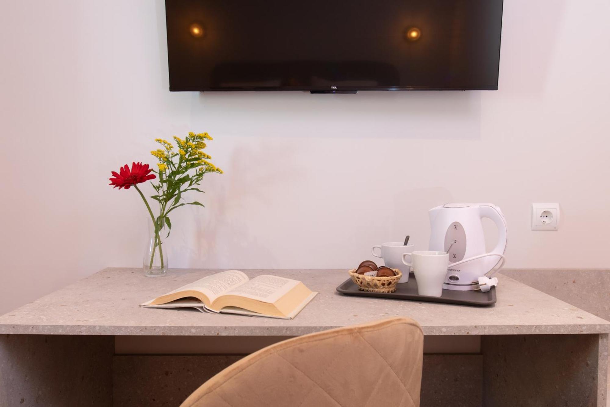 Boutique Rooms Playa Burriana เนร์คา ภายนอก รูปภาพ